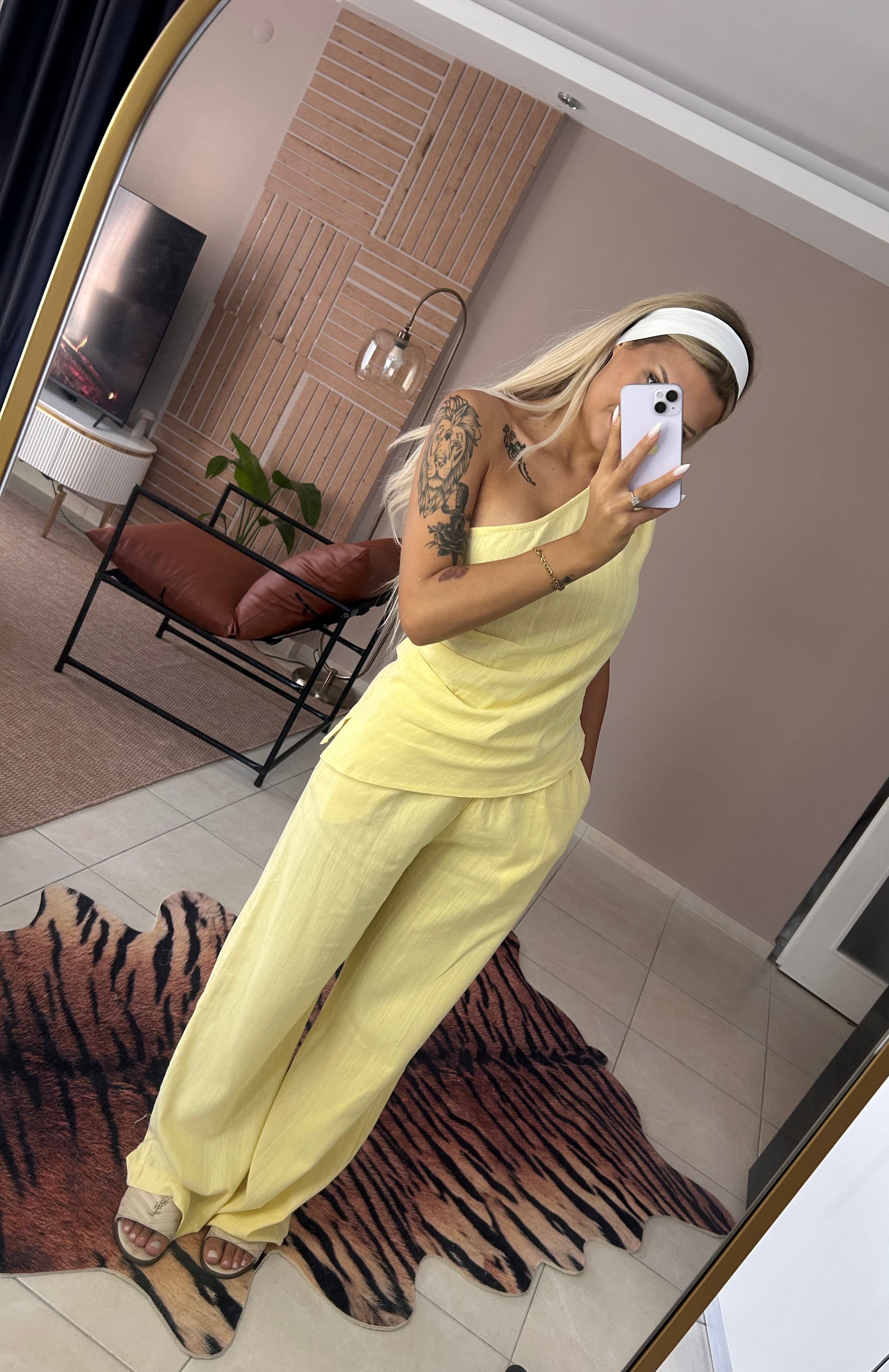 Butter yellow keten takım