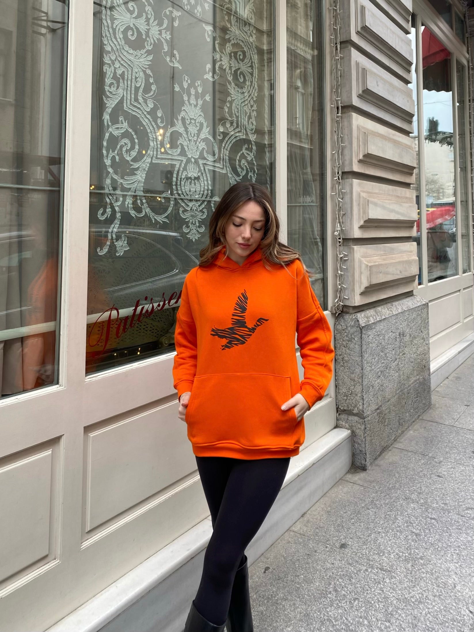 Orijinal Model Sweat Çizgi Kuş Desenli Turuncu